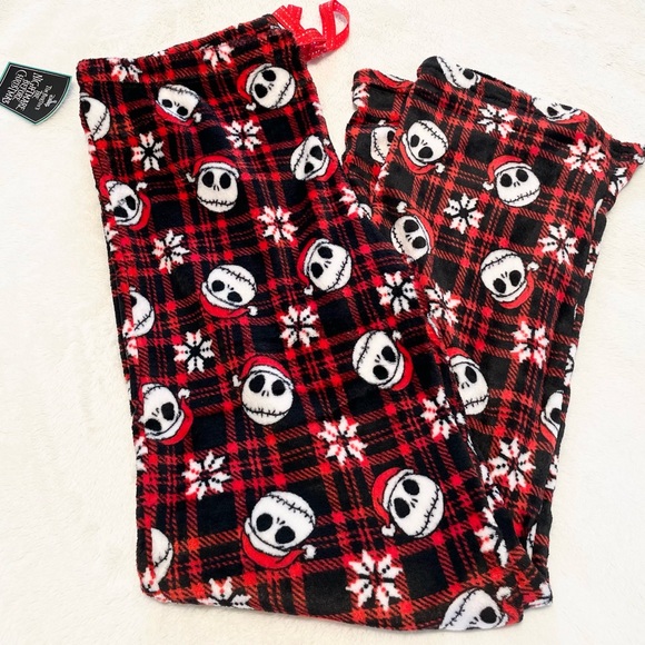 NWT Women’s Tim Burton’s Santa Jack Skellington Straight Leg Fleece Sleep Pants - Picture 3 of 6